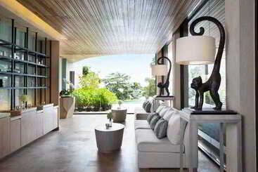 هتل Pullman Phuket Arcadia Naithon Beach