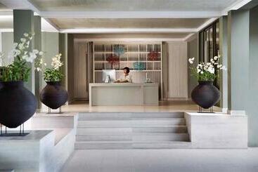 هتل Pullman Phuket Arcadia Naithon Beach