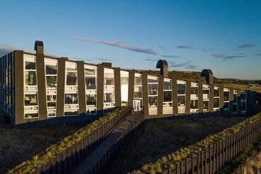 هتل Remota Patagonia Lodge