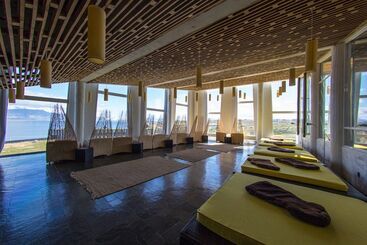 هتل Remota Patagonia Lodge