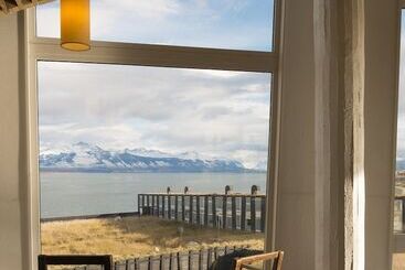 هتل Remota Patagonia Lodge