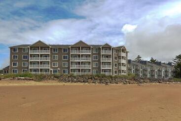 هتل Siletz Bay Lodge