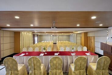هتل Sterling Yercaud