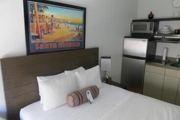 هتل Su Casa At Venice Beach
