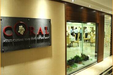 هتل The Ocean Pearl