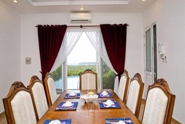 هتل Nui Thom Ecolodge