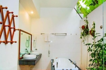 هتل Nui Thom Ecolodge