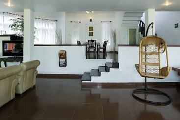 هتل Nui Thom Ecolodge