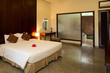 هتل Nui Thom Ecolodge