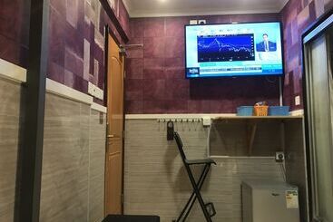 Kowloon Hostel