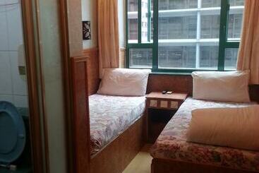 Kowloon Hostel
