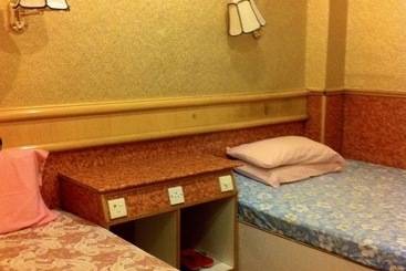 Kowloon Hostel