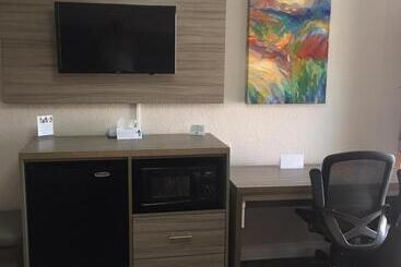فندق على الطريق Death Valley Inn & Rv Park