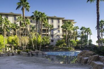 Tahiti Village Resort & Spa