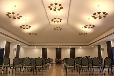 Bolgatty Palace & Island Resort