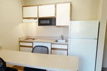 Extended Stay America Select Suites Charleston Airport