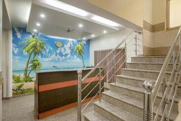 ホテル Mayank Residency