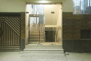 ホテル Mayank Residency