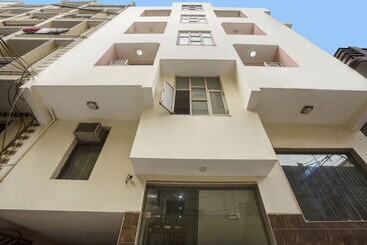 ホテル Mayank Residency
