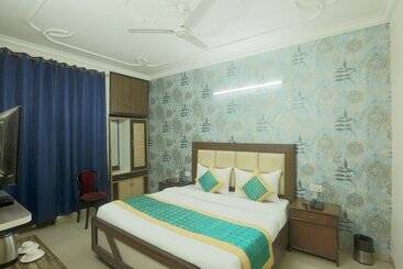 ホテル Mayank Residency
