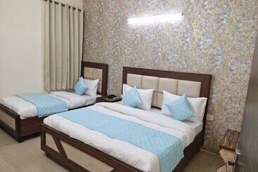 ホテル Mayank Residency