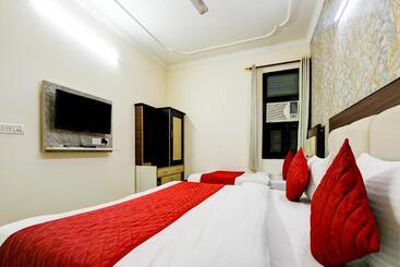 ホテル Mayank Residency