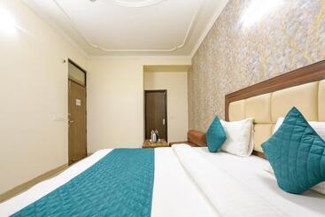ホテル Mayank Residency