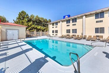 هتل Americas Best Value Inn Cedar City