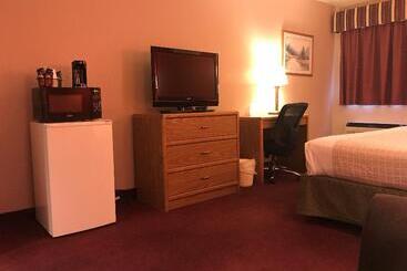 هتل Americas Best Value Inn Cedar City