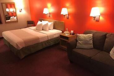هتل Americas Best Value Inn Cedar City