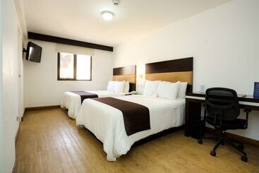 هتل Costa Del Sol Wyndham Chiclayo