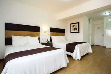 هتل Costa Del Sol Wyndham Chiclayo