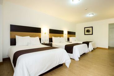 هتل Costa Del Sol Wyndham Chiclayo