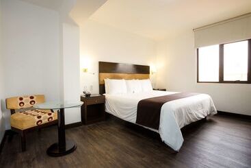 هتل Costa Del Sol Wyndham Chiclayo