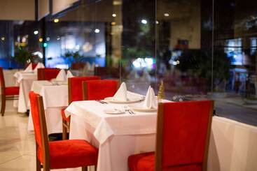 هتل Costa Del Sol Wyndham Chiclayo