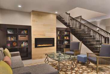 هتل Country Inn & Suites By Radisson, Madison, Al