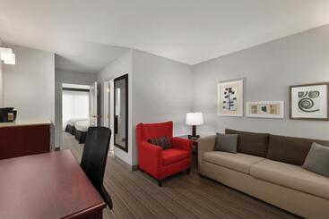 هتل Country Inn & Suites By Radisson, Madison, Al