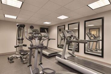 هتل Country Inn & Suites By Radisson, Madison, Al