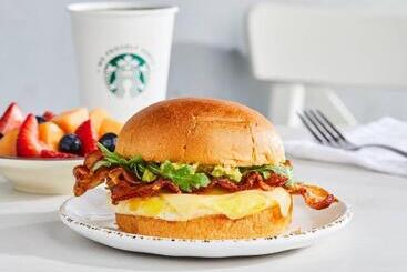هتل Courtyard By Marriott Danbury