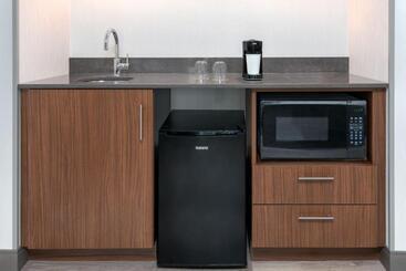هتل Courtyard By Marriott Danbury