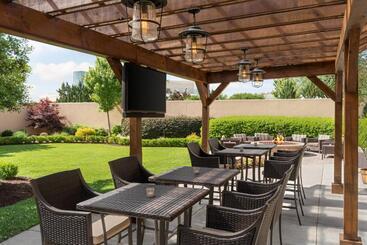 هتل Courtyard Greenville