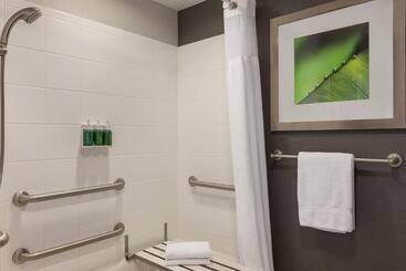 هتل Courtyard Greenville