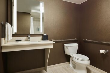 هتل Courtyard By Marriott Los Angeles Pasadena Old Town