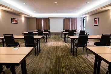 هتل Courtyard Shreveport Airport