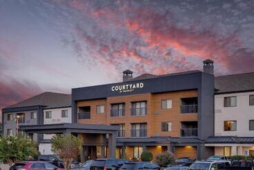 هتل Courtyard Shreveport Airport
