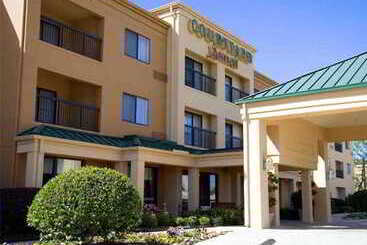 هتل Courtyard Shreveport Airport