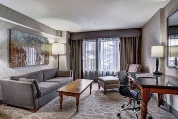 هتل Alpenrock Breckenridge, Curio Collection By Hilton