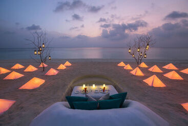 هتل Dusit Thani Maldives