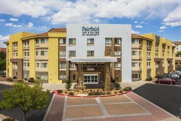 هتل Fairfield Inn & Suites By Marriott Albuquerque Airport