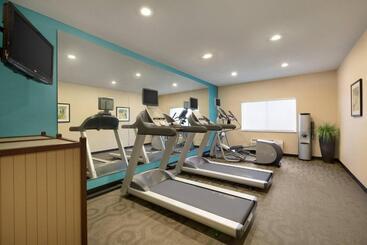 酒店 Fairfield Inn & Suites Bismarck South